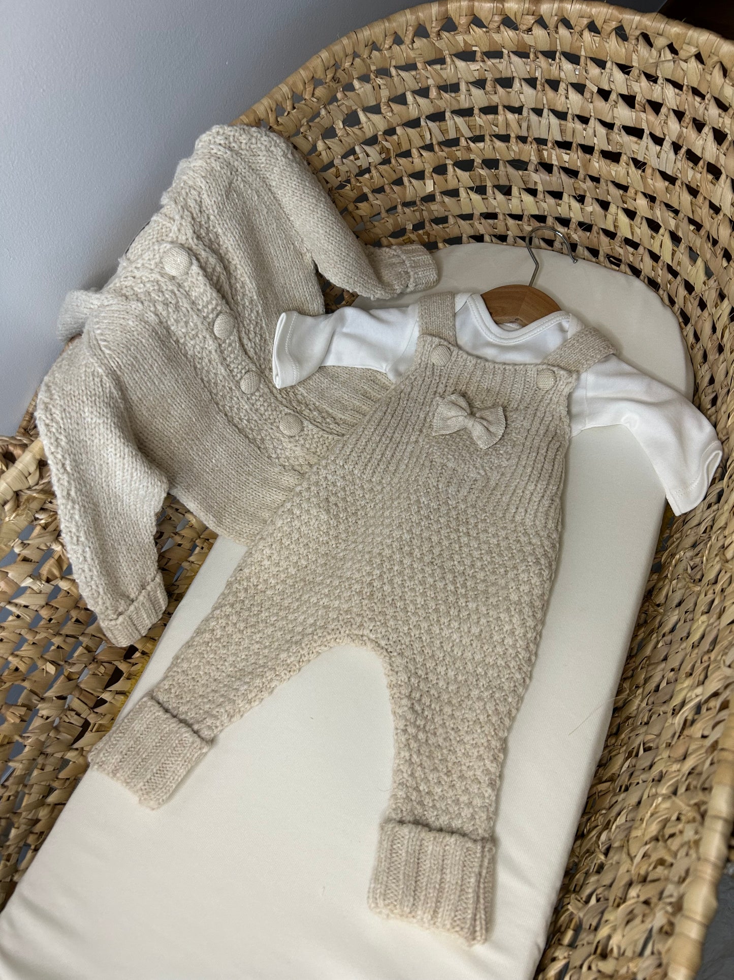 Ensemble Teddy Bear 3 pièces bébé – Combinaison, body et gilet à capuche